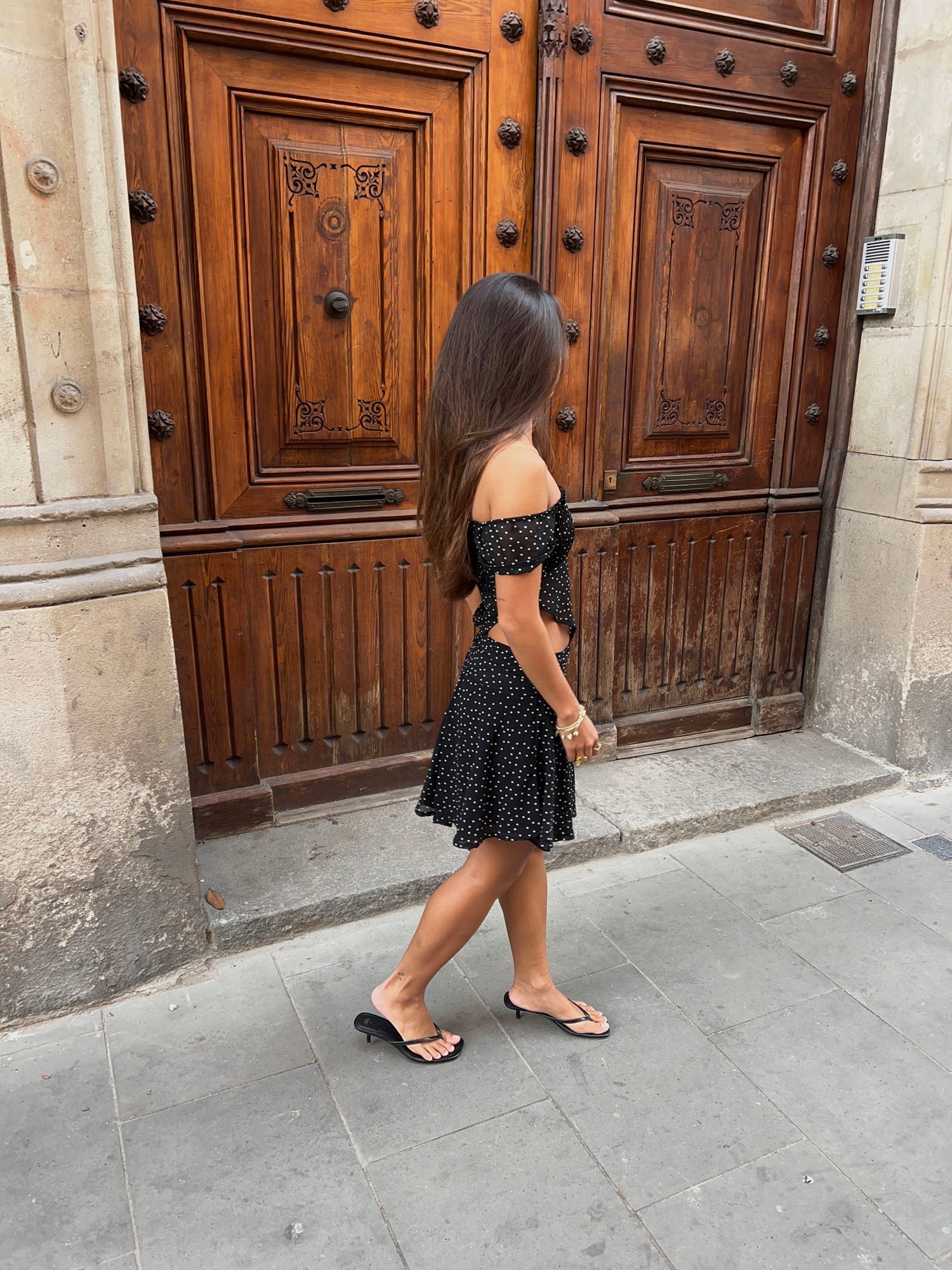 Lyanne asymmetrische rok met polka -stippen - zwart/wit